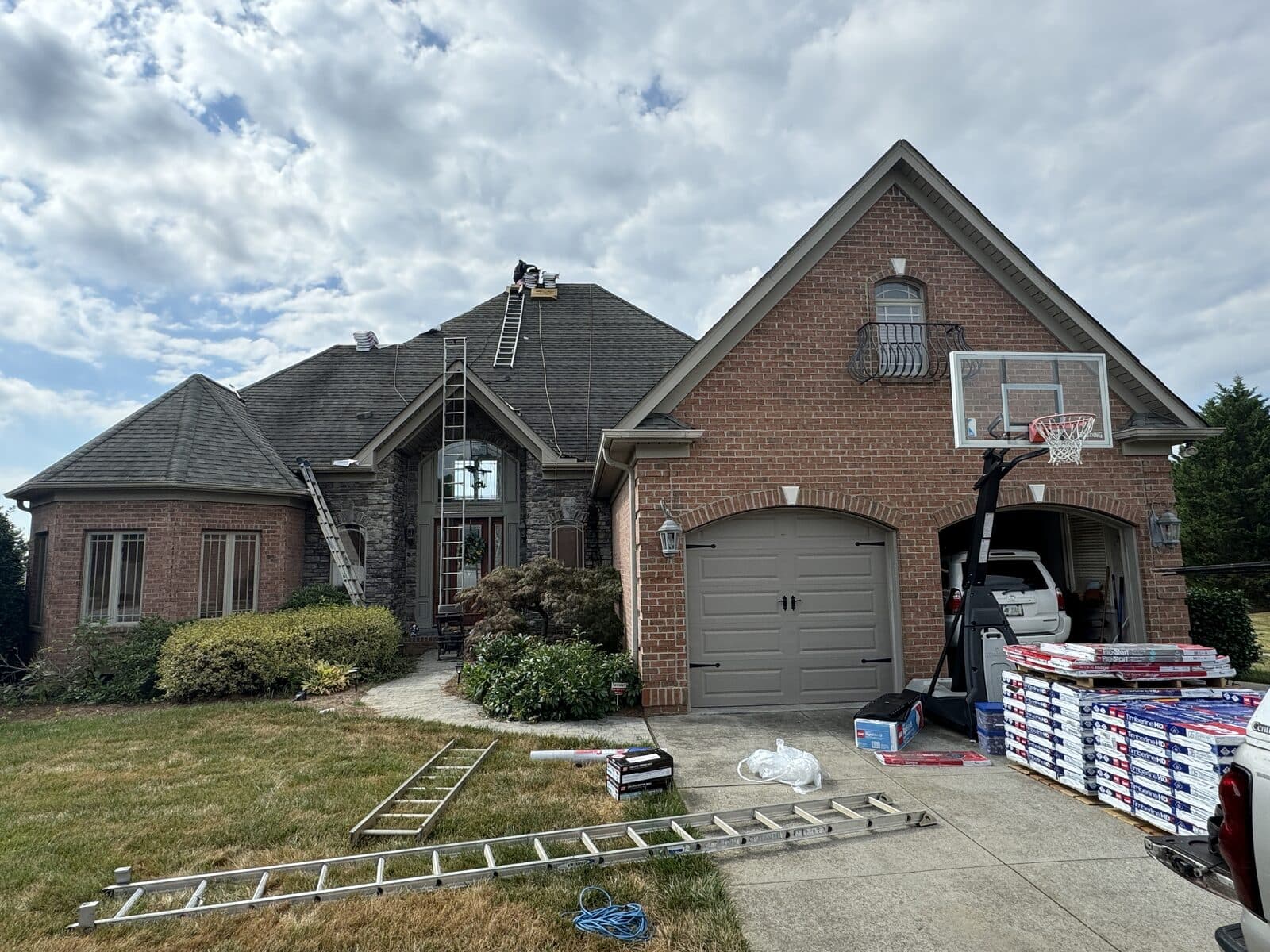 Roof & Gutter System in Waterford Village, Clemmons, NC — photo 2