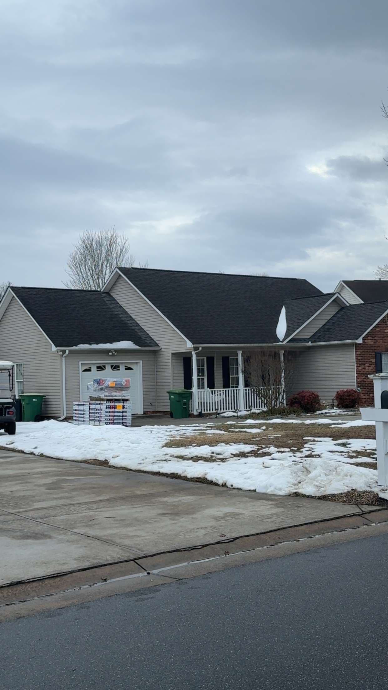 Pebble Run Lane Roof and Gutter Replacement in Clemmons, NC — 28 squares